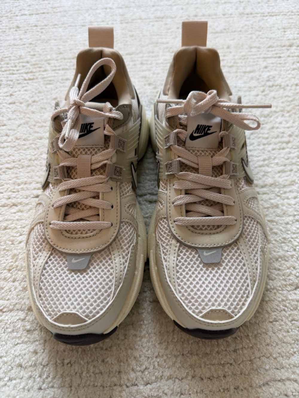 Nike Cream and Tan Mesh Women Trainer Sneakers